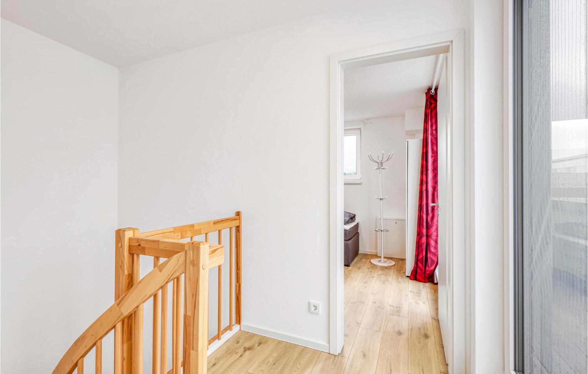 Nice Home In Tossens With Kitchen Екстер'єр фото